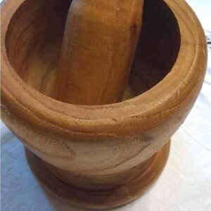 Wooden Mortar and Pestle Set